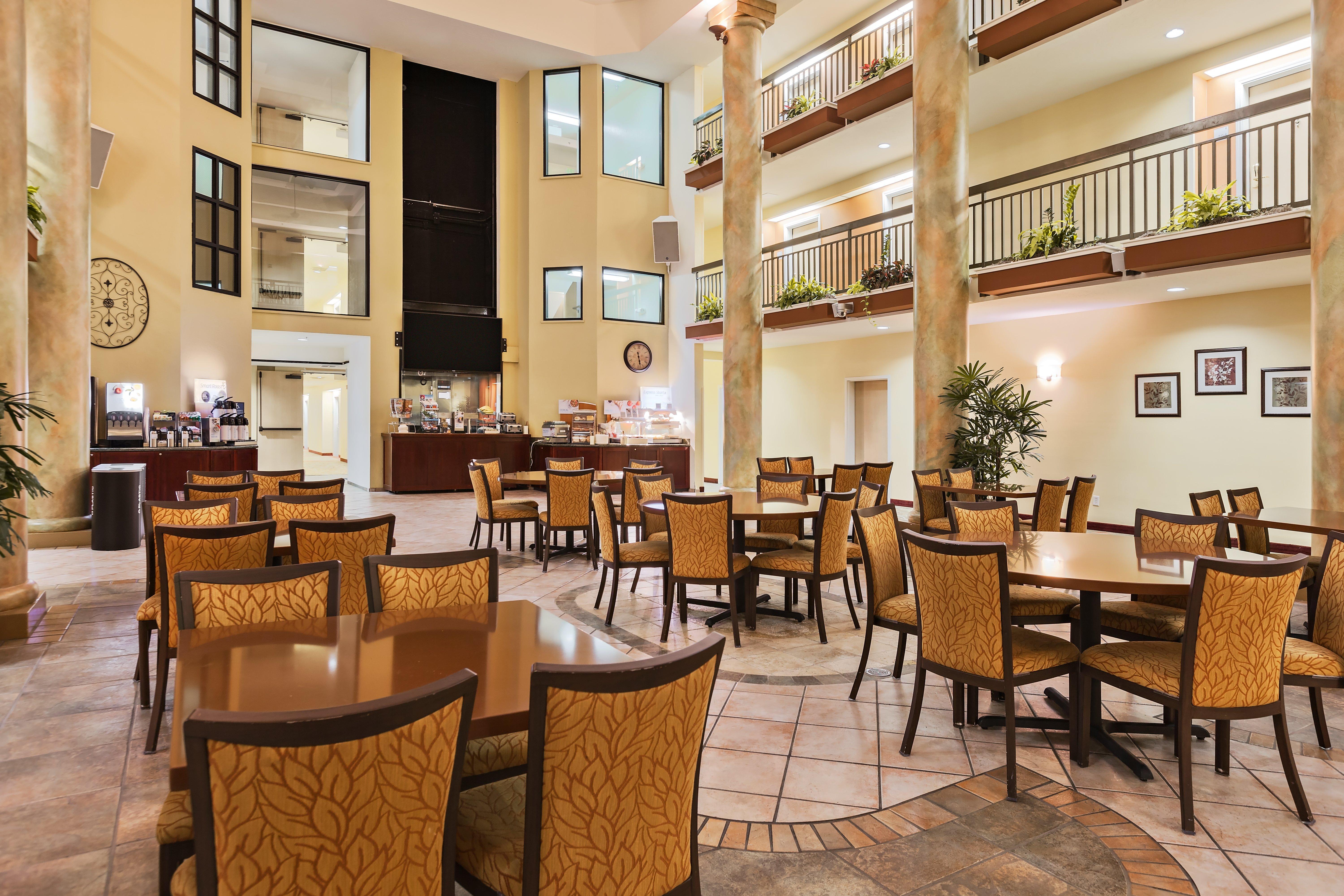 Holiday Inn Express Hotel & Suites San Jose-Morgan Hill By Ihg מראה חיצוני תמונה